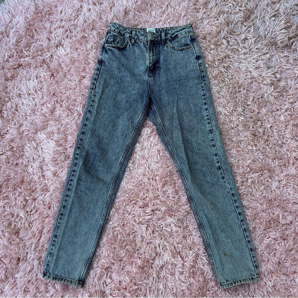 bdg urban outfitters acid wash high waisted straight leg mom jeans, size 26